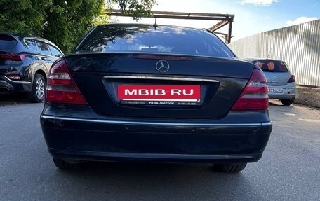 Mercedes-Benz E-Класс, 2002 год, 640 000 рублей, 7 фотография