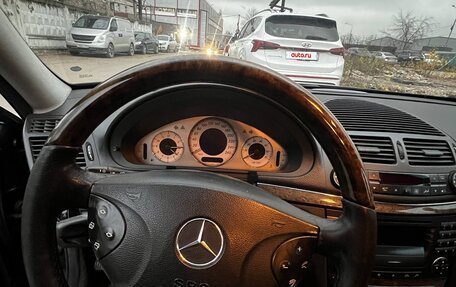 Mercedes-Benz E-Класс, 2002 год, 640 000 рублей, 15 фотография