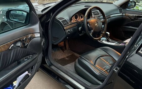 Mercedes-Benz E-Класс, 2002 год, 640 000 рублей, 17 фотография