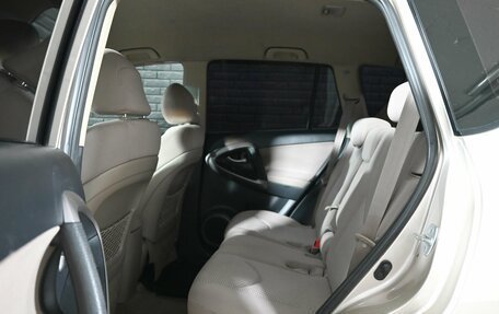 Toyota RAV4, 2006 год, 1 100 000 рублей, 16 фотография