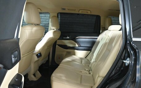 Toyota Highlander III, 2014 год, 2 835 000 рублей, 19 фотография
