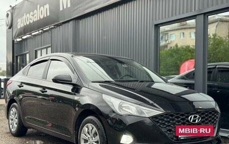 Hyundai Solaris II рестайлинг, 2020 год, 1 550 000 рублей, 5 фотография