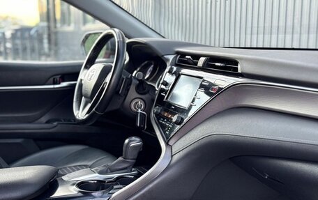 Toyota Camry, 2020 год, 2 499 000 рублей, 21 фотография