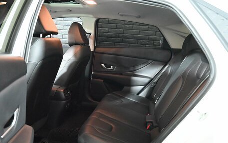 Hyundai Elantra, 2023 год, 2 165 000 рублей, 18 фотография
