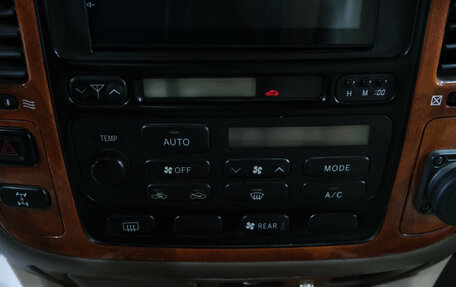 Lexus LX II, 2002 год, 1 699 000 рублей, 29 фотография