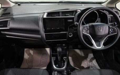 Honda Fit III, 2019 год, 1 289 000 рублей, 15 фотография