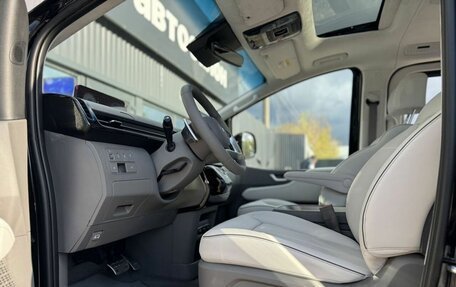 Hyundai Staria, 2025 год, 9 300 000 рублей, 17 фотография