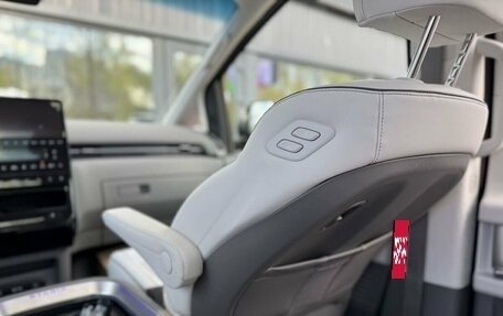 Hyundai Staria, 2025 год, 9 300 000 рублей, 28 фотография