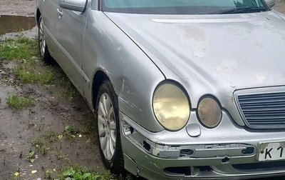 Mercedes-Benz E-Класс, 2000 год, 270 000 рублей, 1 фотография