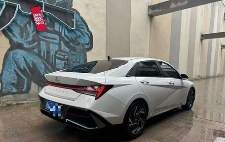 Hyundai Elantra, 2023 год, 1 450 000 рублей, 4 фотография