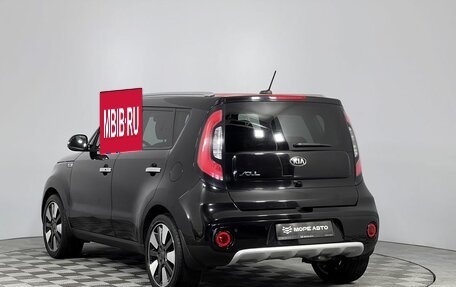 KIA Soul II рестайлинг, 2017 год, 1 525 000 рублей, 7 фотография