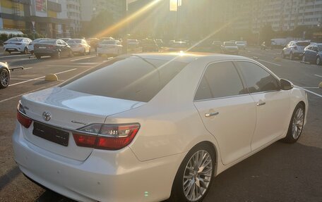 Toyota Camry, 2014 год, 2 150 000 рублей, 10 фотография