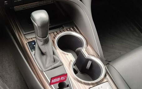 Toyota Camry, 2019 год, 2 899 000 рублей, 16 фотография