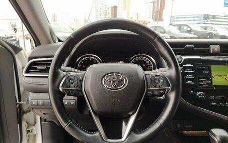 Toyota Camry, 2019 год, 2 899 000 рублей, 29 фотография