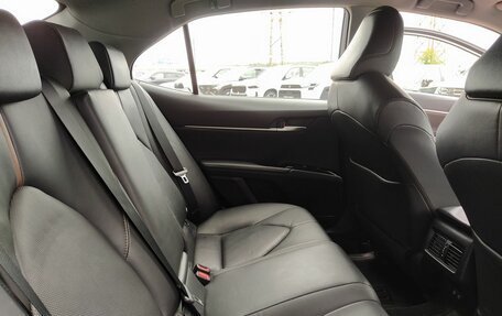 Toyota Camry, 2019 год, 2 899 000 рублей, 23 фотография