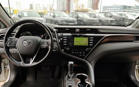 Toyota Camry, 2019 год, 2 899 000 рублей, 27 фотография
