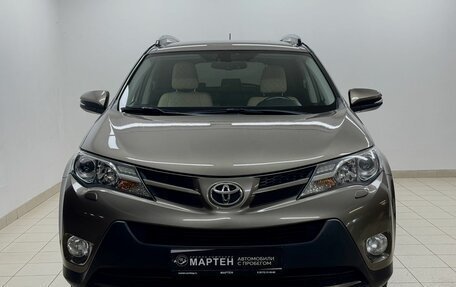 Toyota RAV4, 2015 год, 2 058 000 рублей, 2 фотография