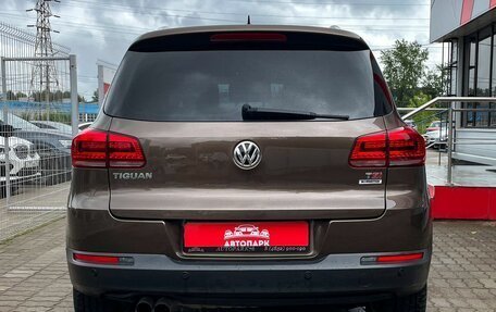 Volkswagen Tiguan I, 2016 год, 1 749 000 рублей, 5 фотография