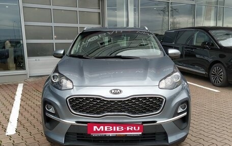 KIA Sportage IV рестайлинг, 2020 год, 2 500 000 рублей, 2 фотография