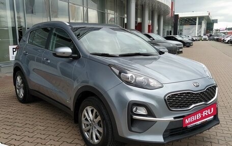 KIA Sportage IV рестайлинг, 2020 год, 2 500 000 рублей, 4 фотография