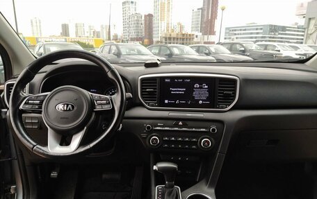 KIA Sportage IV рестайлинг, 2020 год, 2 500 000 рублей, 27 фотография