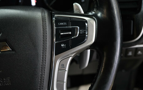 Mitsubishi Outlander III рестайлинг 3, 2020 год, 3 099 000 рублей, 24 фотография