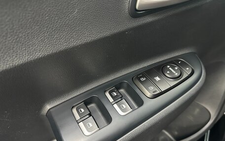 KIA Rio IV, 2018 год, 1 390 000 рублей, 8 фотография