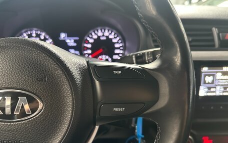 KIA Rio IV, 2018 год, 1 390 000 рублей, 12 фотография
