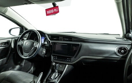 Toyota Corolla, 2018 год, 1 750 000 рублей, 10 фотография