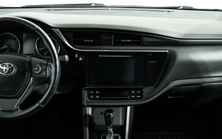 Toyota Corolla, 2018 год, 1 750 000 рублей, 15 фотография