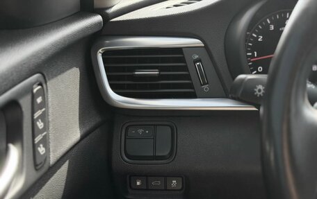 KIA Optima IV, 2019 год, 2 100 000 рублей, 30 фотография
