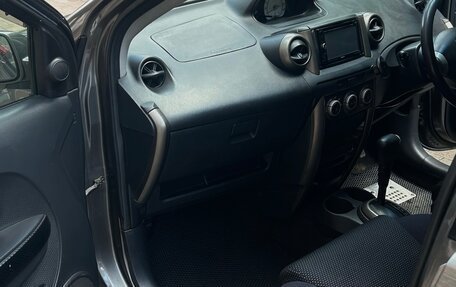 Toyota Ist II, 2004 год, 550 000 рублей, 17 фотография
