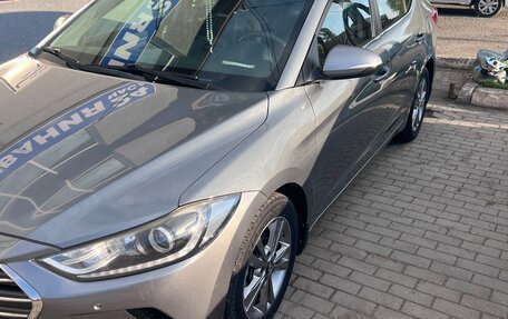 Hyundai Elantra VI рестайлинг, 2018 год, 1 300 000 рублей, 2 фотография