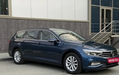 Volkswagen Passat B8 рестайлинг, 2020 год, 2 220 000 рублей, 3 фотография