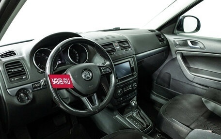 Skoda Yeti I рестайлинг, 2015 год, 1 329 700 рублей, 12 фотография