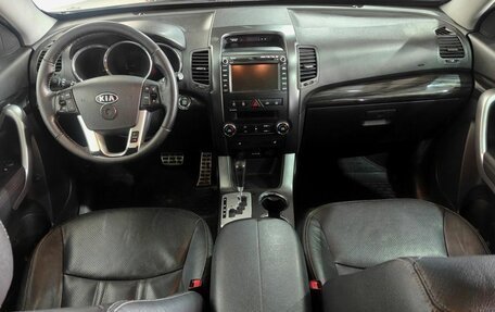 KIA Sorento II рестайлинг, 2011 год, 1 397 000 рублей, 9 фотография