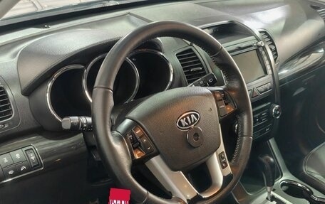 KIA Sorento II рестайлинг, 2011 год, 1 397 000 рублей, 13 фотография