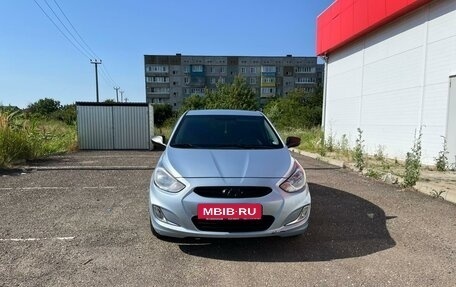 Hyundai Solaris II рестайлинг, 2013 год, 750 000 рублей, 5 фотография