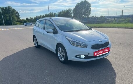 KIA cee'd III, 2015 год, 1 020 000 рублей, 2 фотография