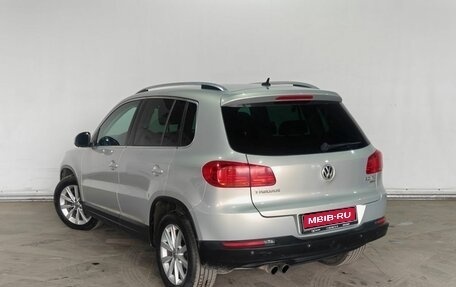 Volkswagen Tiguan I, 2011 год, 1 215 000 рублей, 4 фотография
