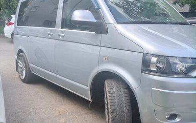 Volkswagen Caravelle T5, 2010 год, 2 100 000 рублей, 1 фотография