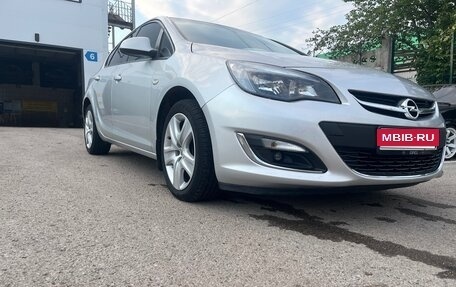 Opel Astra J, 2012 год, 785 000 рублей, 1 фотография