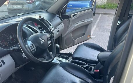 Mitsubishi Pajero Sport II рестайлинг, 2010 год, 1 650 000 рублей, 8 фотография