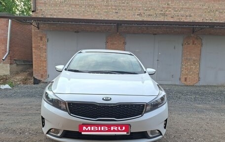 KIA Cerato III, 2017 год, 1 650 000 рублей, 2 фотография
