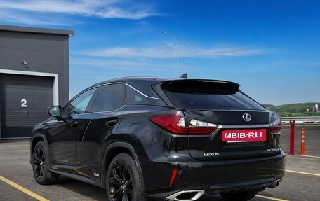 Lexus RX IV рестайлинг, 2018 год, 4 300 000 рублей, 7 фотография