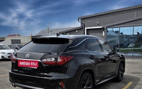 Lexus RX IV рестайлинг, 2018 год, 4 300 000 рублей, 5 фотография