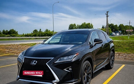 Lexus RX IV рестайлинг, 2018 год, 4 300 000 рублей, 2 фотография