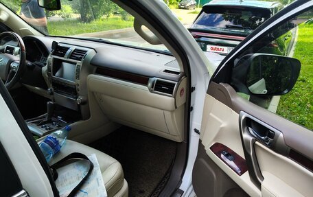 Lexus GX II, 2011 год, 2 600 000 рублей, 9 фотография
