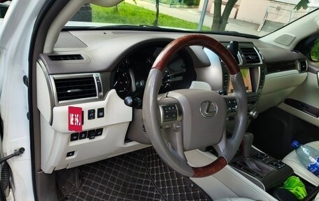 Lexus GX II, 2011 год, 2 600 000 рублей, 18 фотография