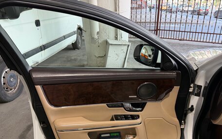Jaguar XJ IV (X351), 2012 год, 1 650 000 рублей, 11 фотография